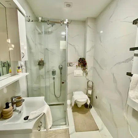 Apartment Zlatni Bor *